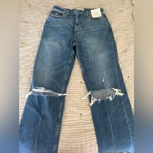 Abercrombie Ultra High Rise Ankle Jeans